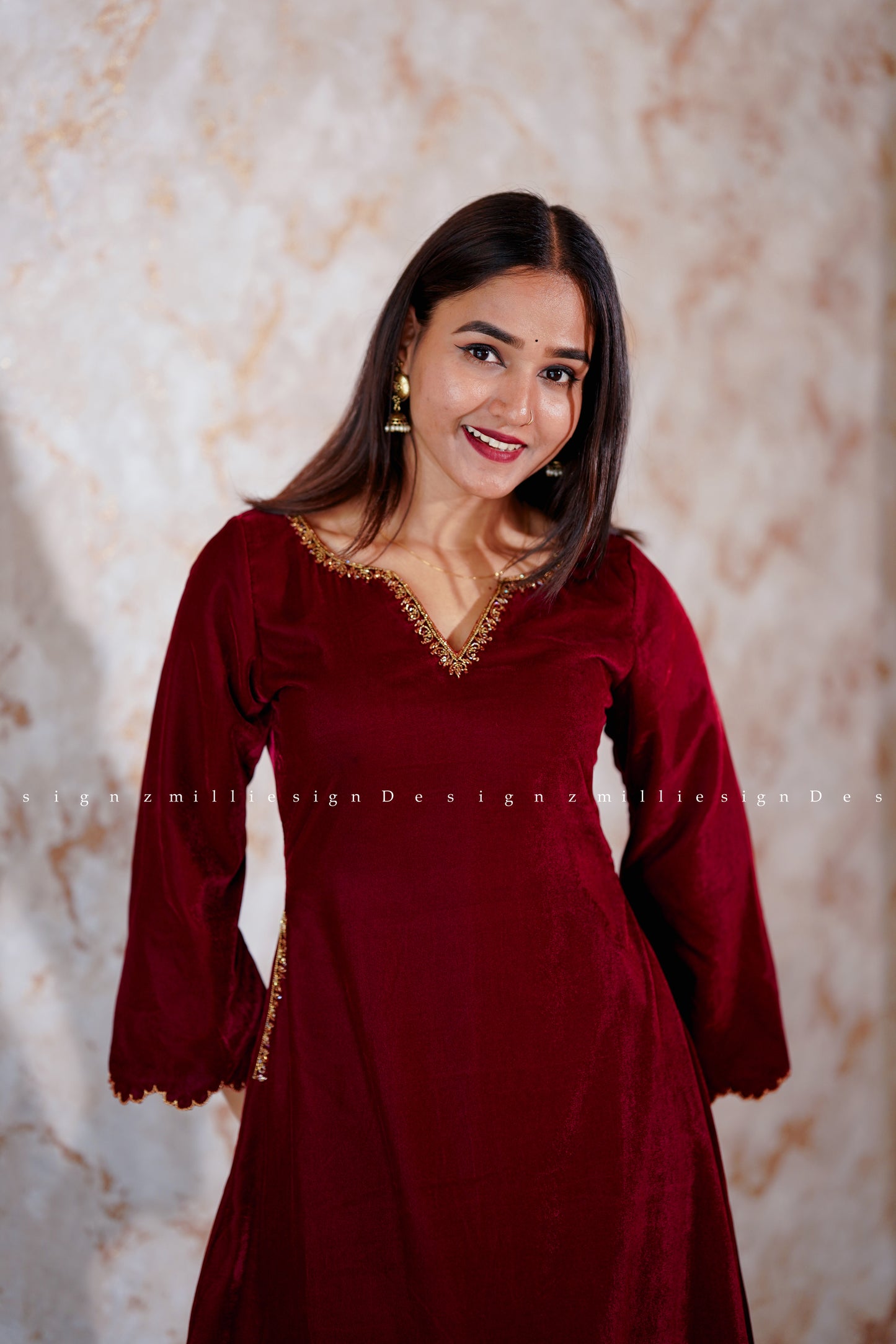 Two Piece Velvet Salwar Set (MSD-118)