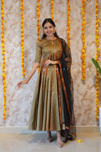 Two Piece Heavy Handworked Tissue Aliacut Anarkali with Net Dupatta (MSD-142)