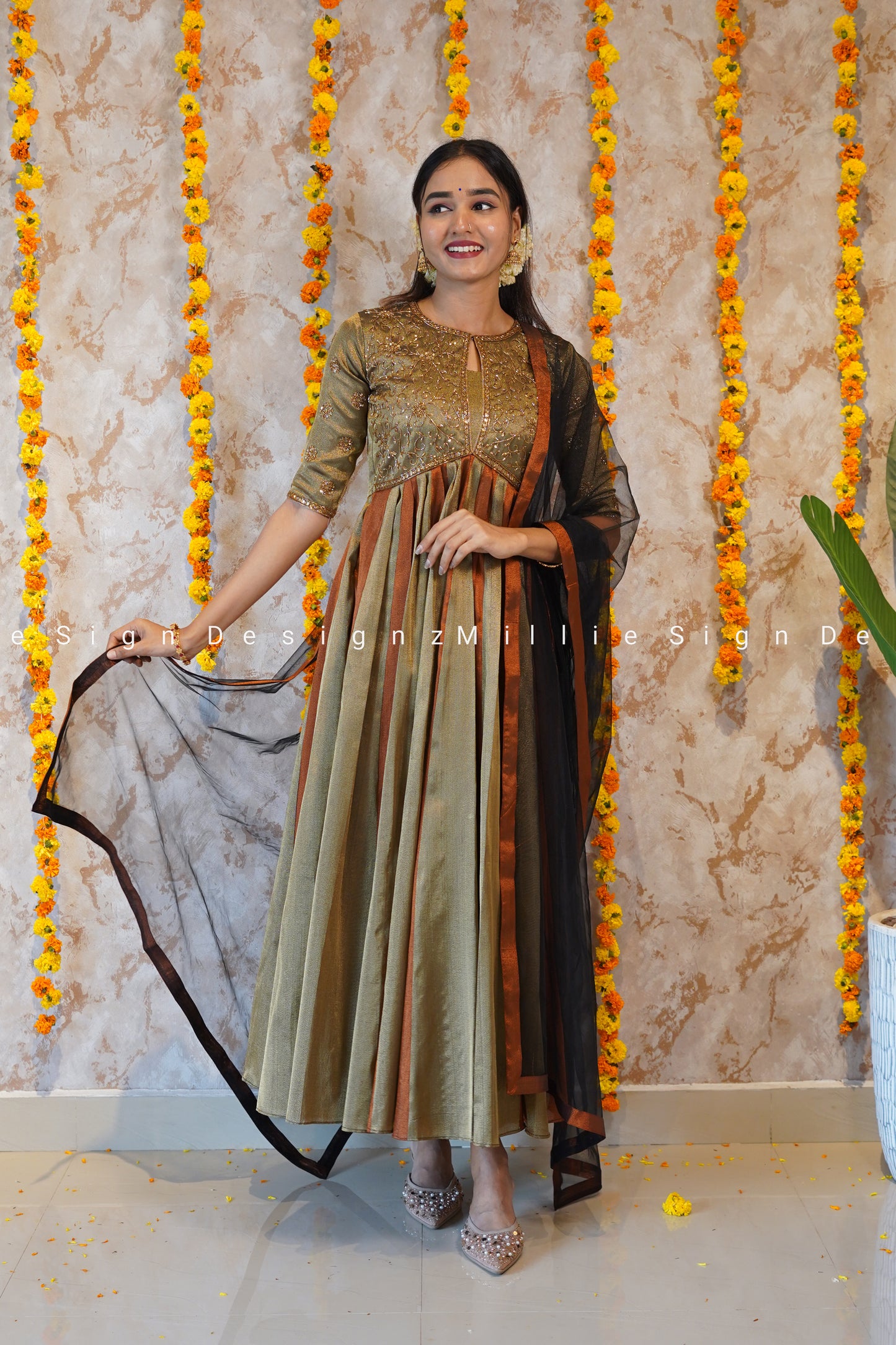 Two Piece Heavy Handworked Tissue Aliacut Anarkali with Net Dupatta (MSD-142)