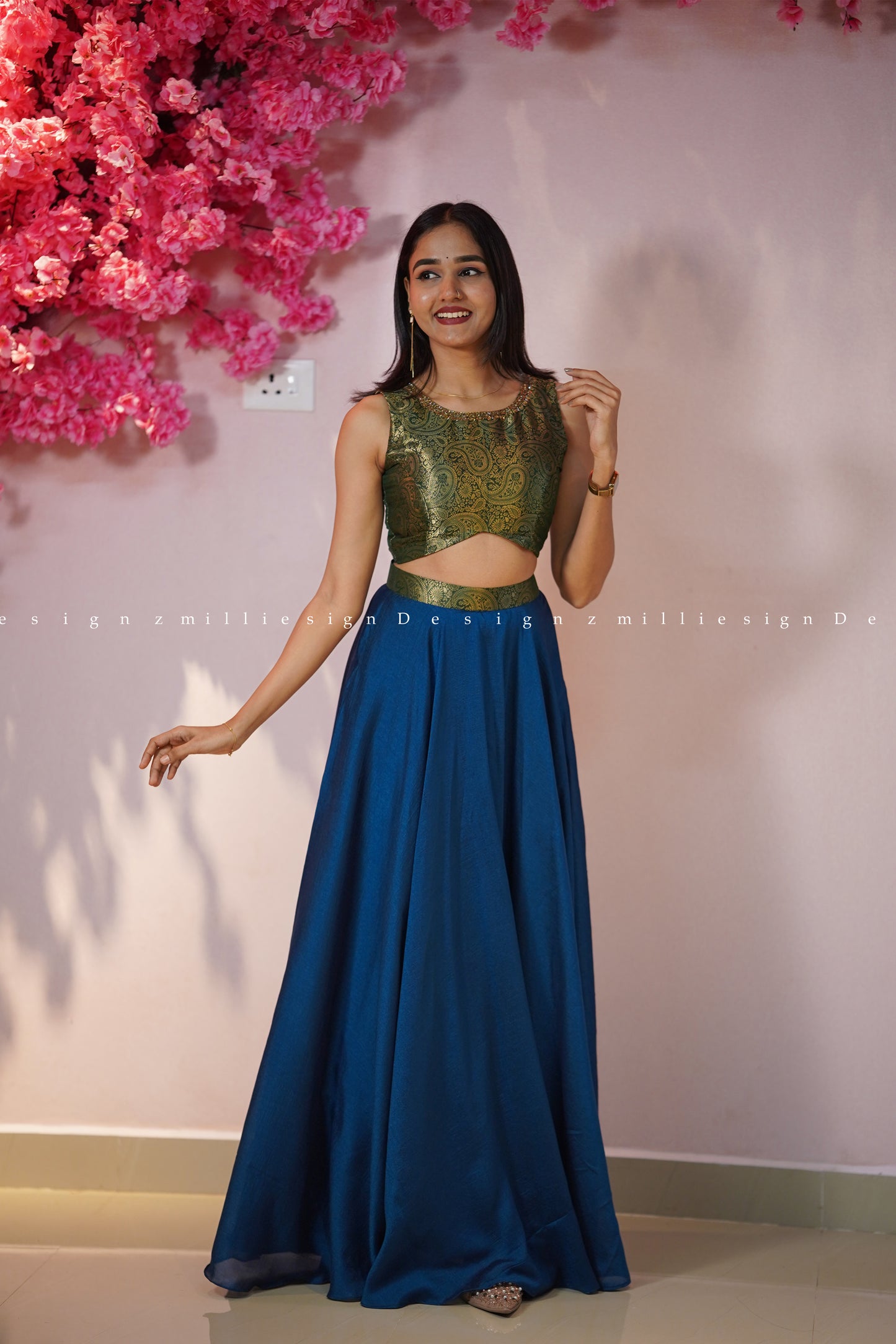 Two Piece Skirt and Crop Top (MSD-150)