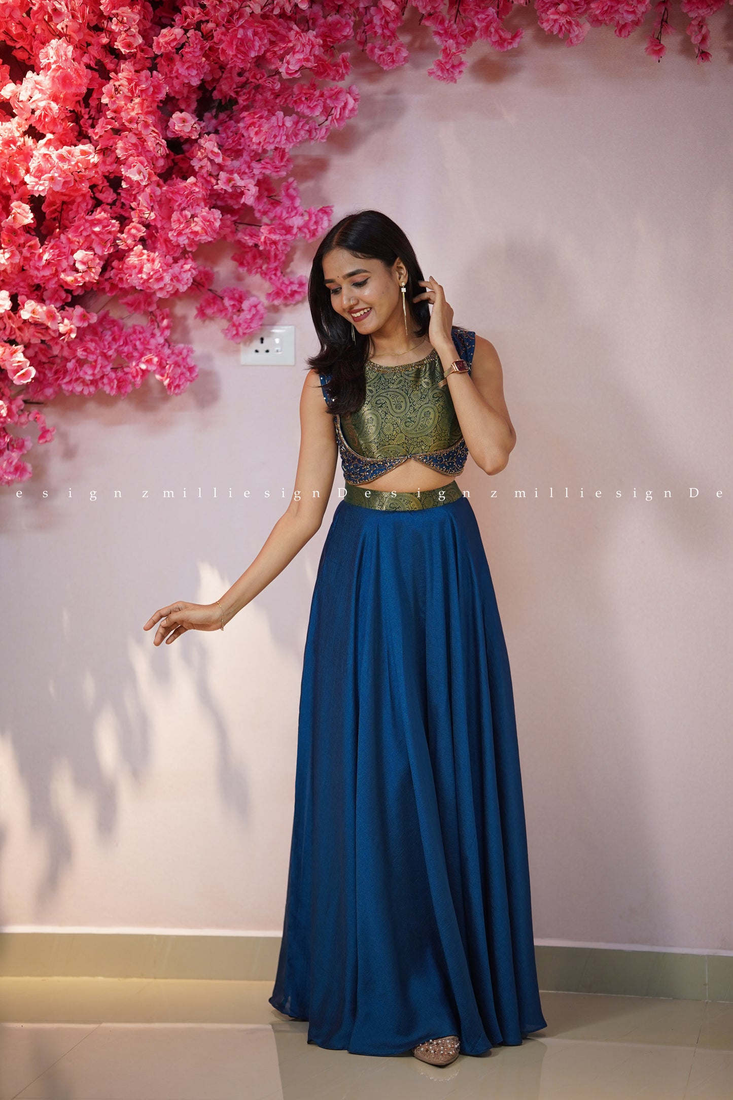 Two Piece Skirt and Crop Top (MSD-151)