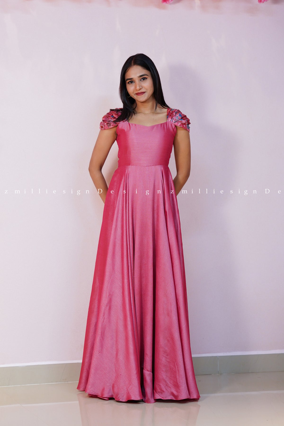 Gown (MSD-187)