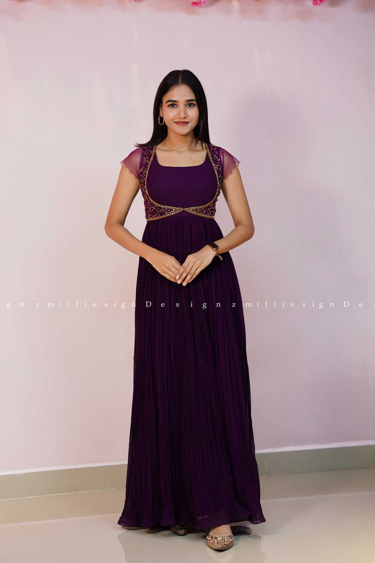 Gown (MSD-186)