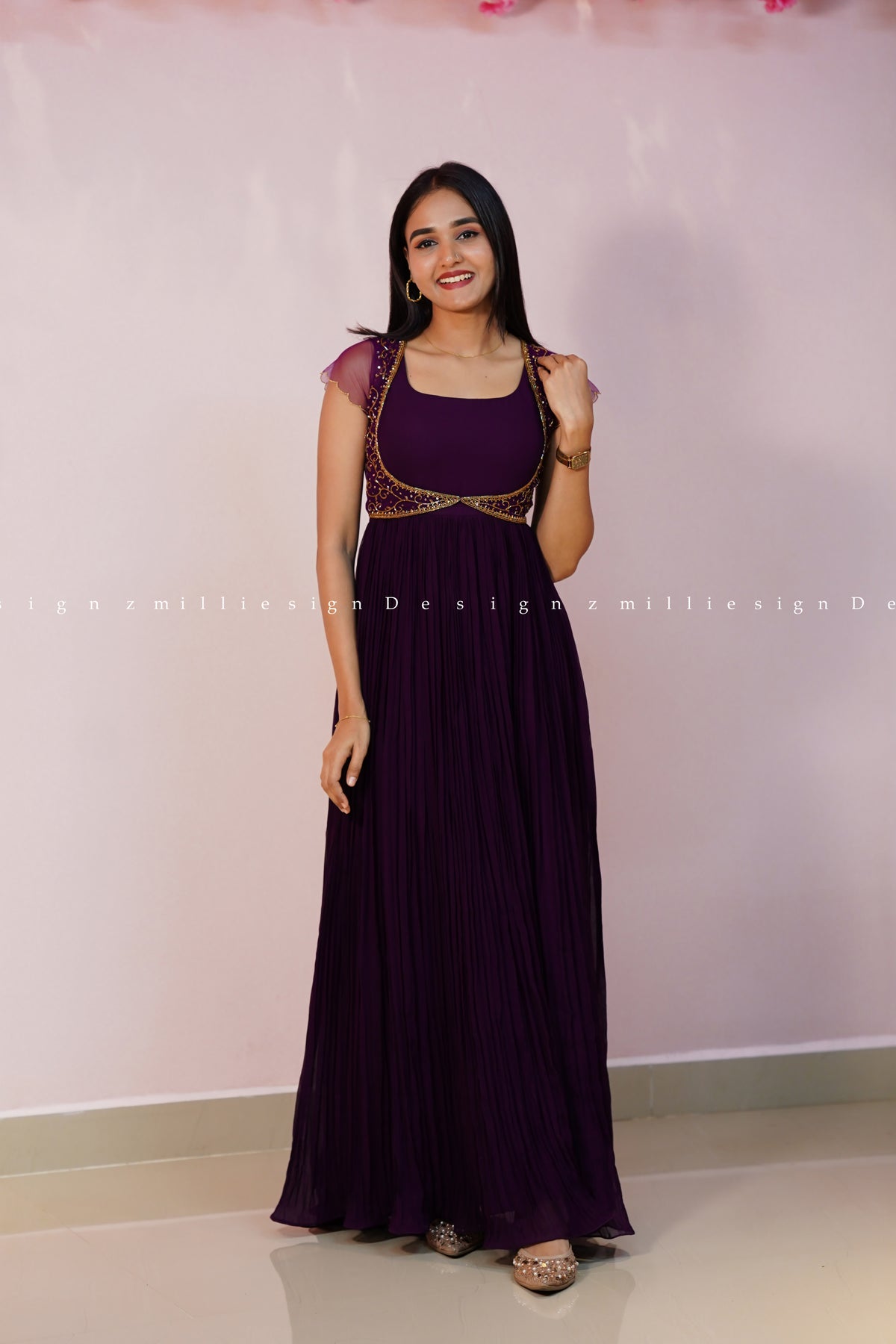 Gown (MSD-186)