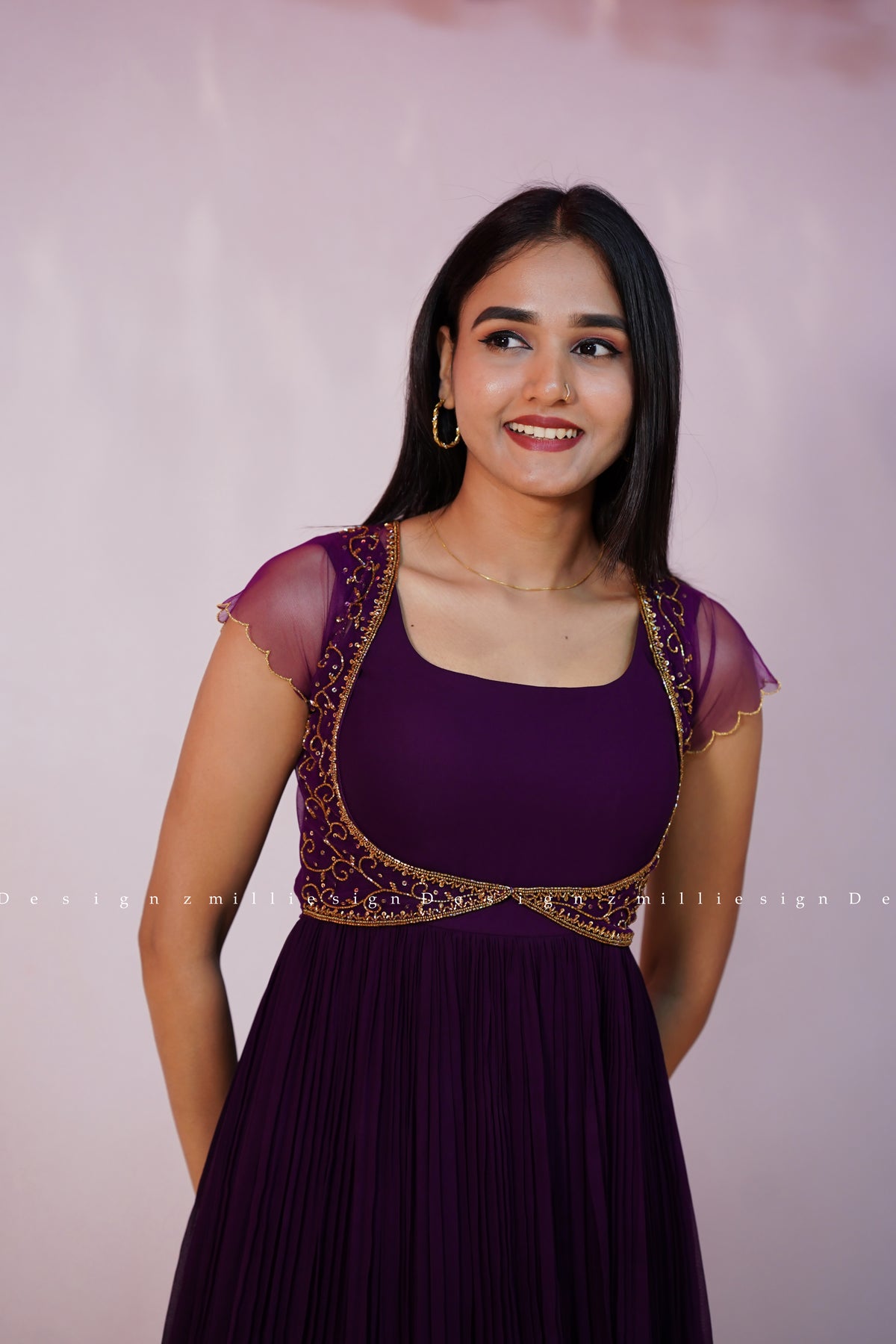 Gown (MSD-186)